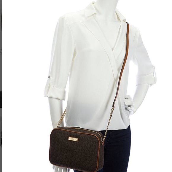 Michael Kors Fulton crossbody & carry all wallet - Picture 10 of 10